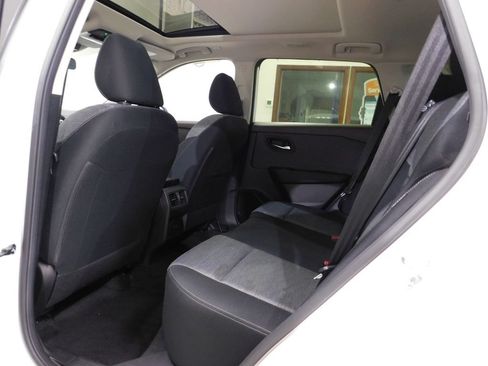 Used 2023 Nissan Rogue SV AWD/4WD image 53
