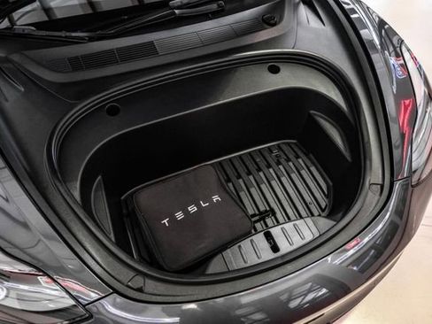 Used 2022 Tesla Model 3 Long Range image 40