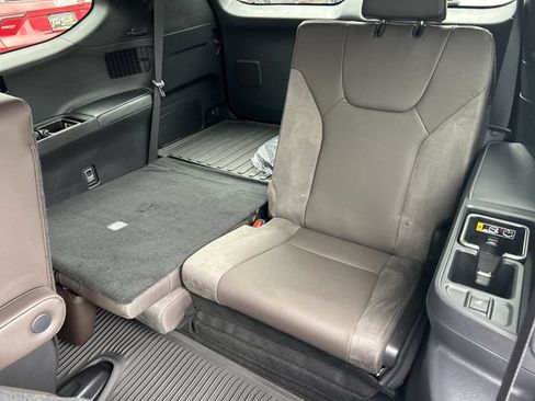 Used 2026 Lexus TX 350 AWD w/ Technology Package image 32