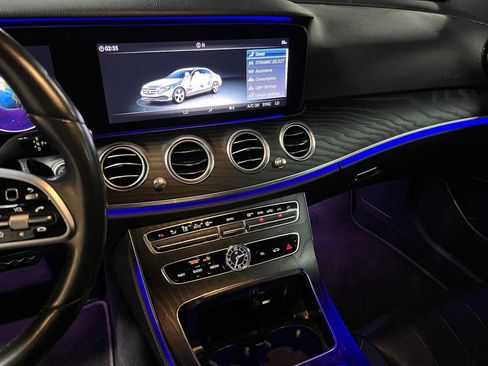 Used 2020 Mercedes-Benz E 450 4MATIC Sedan image 32