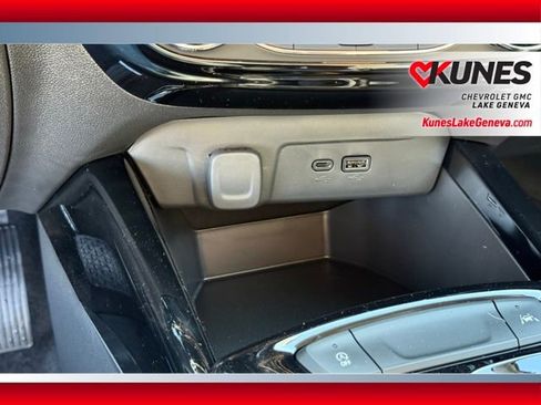 New 2026 Chevrolet Trax LT w/ Driver Confidence Package FWD image 27