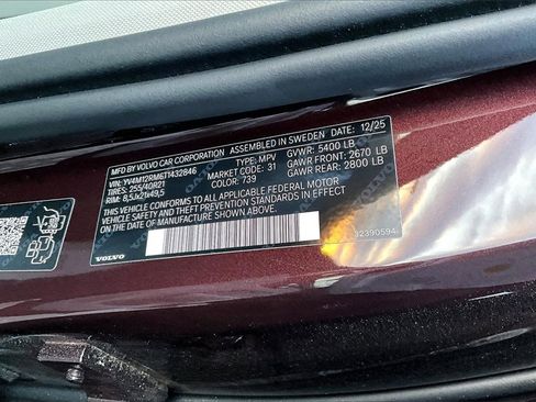 New 2026 Volvo XC60 B5 Ultra w/ Protection Package Premier image 8