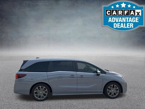 Used 2025 Honda Odyssey Touring image 1
