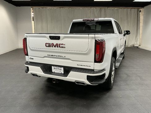 Used 2023 GMC Sierra 1500 Denali AWD/4WD image 5