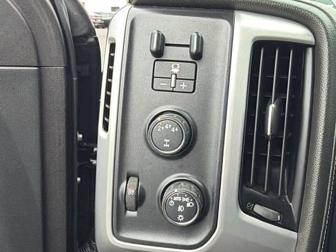 Used 2018 GMC Sierra 2500 SLT image 16