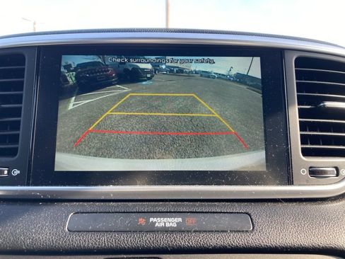 Used 2022 Kia Sportage Nightfall Edition image 18