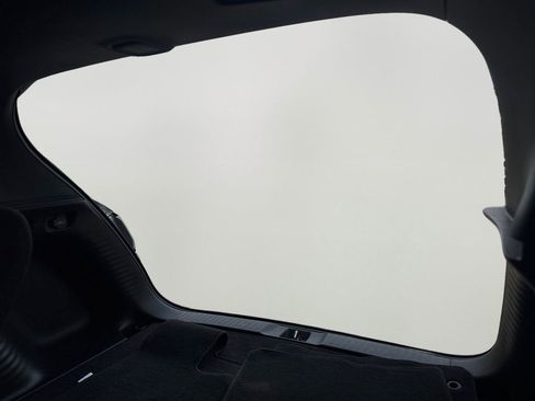 Used 2024 Honda HR-V Sport image 12