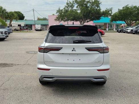 New 2026 Mitsubishi Outlander SEL AWD/4WD image 5