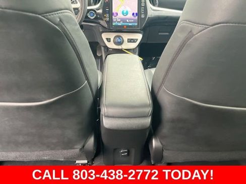 Used 2017 Toyota Prius Prime Advanced FWD image 14