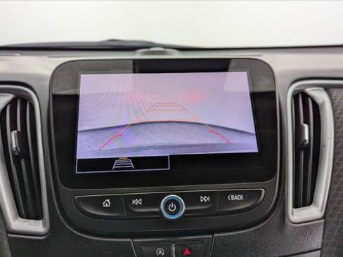 Used 2023 Chevrolet Malibu LT FWD image 27