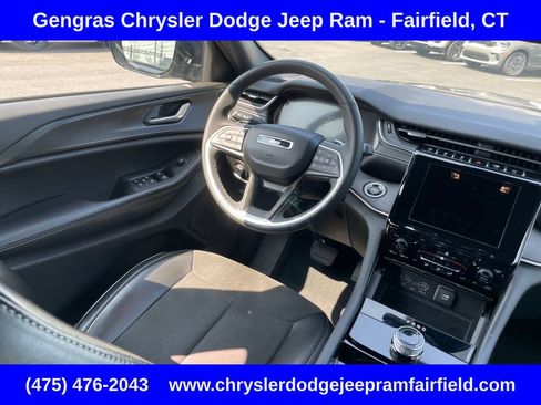 Certified 2023 Jeep Grand Cherokee Altitude AWD/4WD image 63