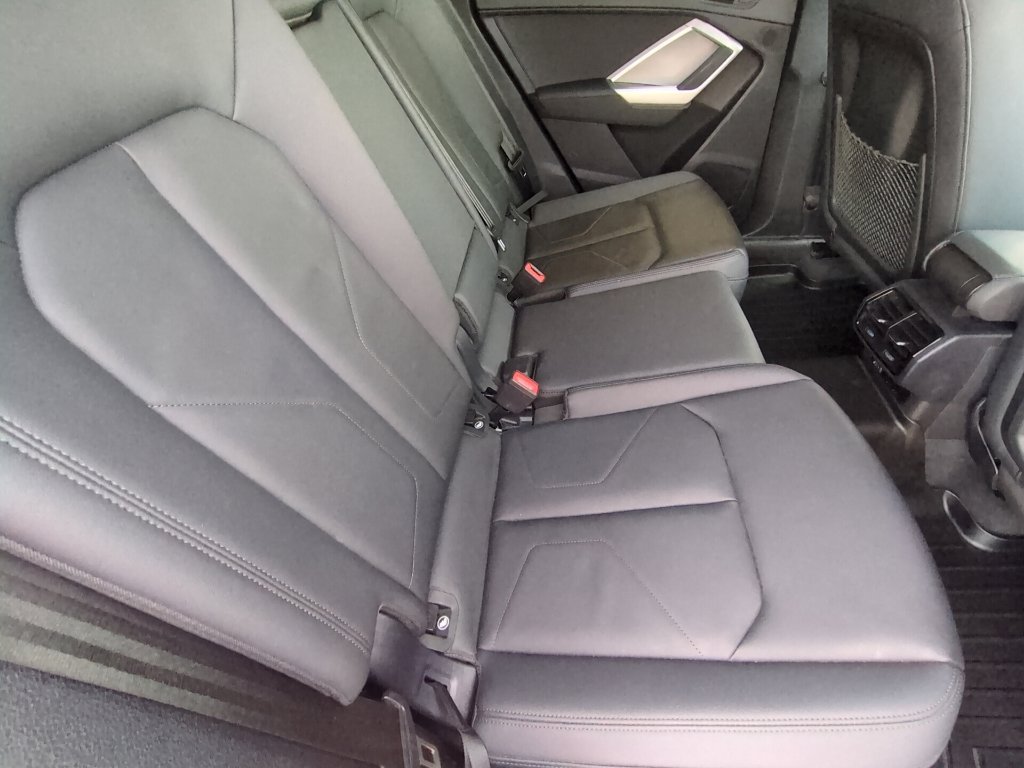 Used 2025 Audi Q3 2.0T Premium AWD/4WD image 19