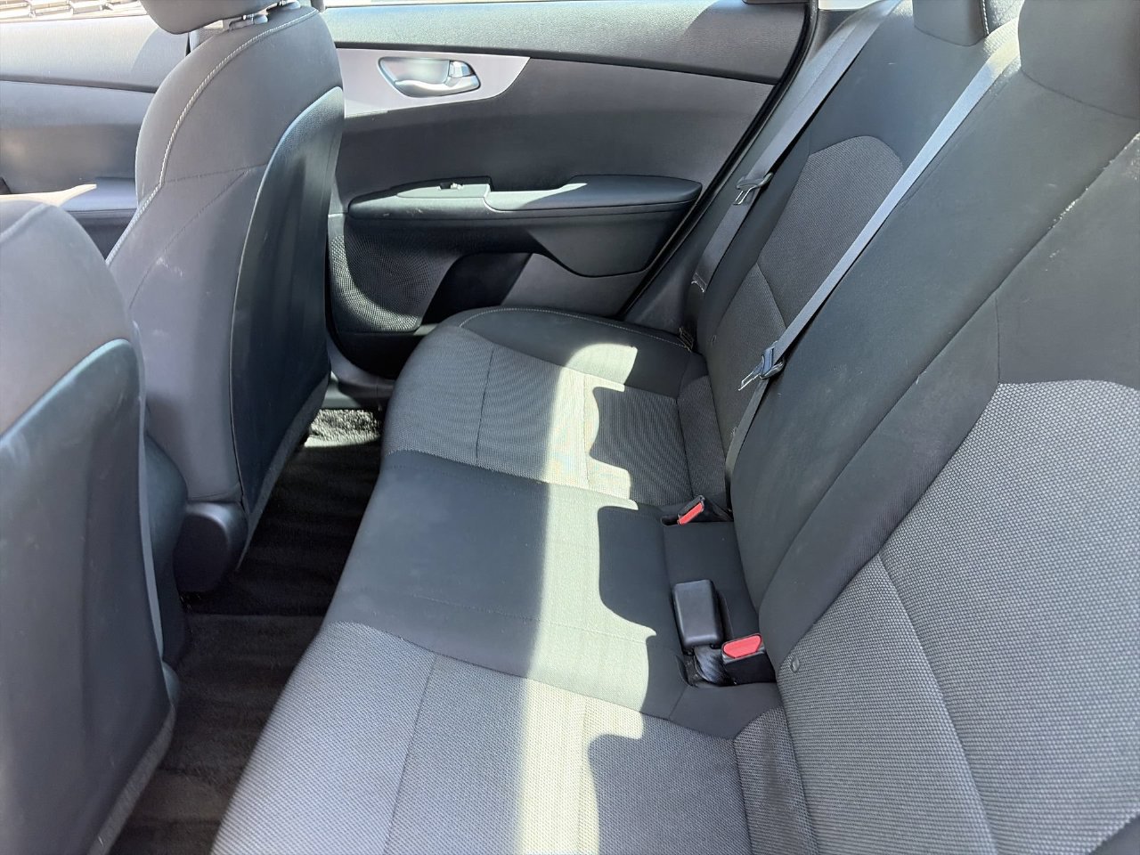 Used 2023 Kia Forte LXS w/ LXS Technology Package FWD image 16