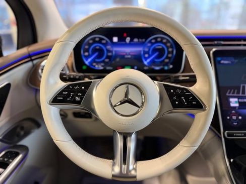 Used 2023 Mercedes-Benz EQE 350+ 4MATIC SUV w/ Exclusive Trim Package image 25