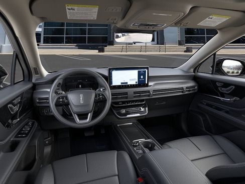New 2026 Lincoln Corsair Premiere AWD/4WD image 9
