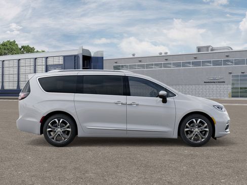 New 2026 Chrysler Pacifica Pinnacle AWD/4WD image 49