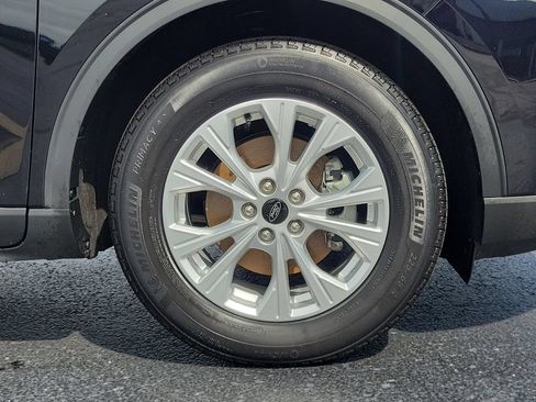 Certified 2024 Ford Escape Active w/ Tech Pack #1 FWD image 9