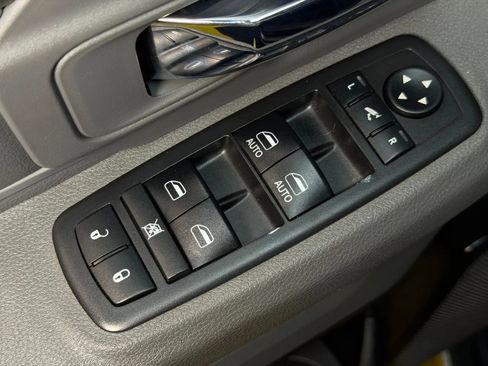 Used 2018 RAM 1500 Big Horn AWD/4WD image 24