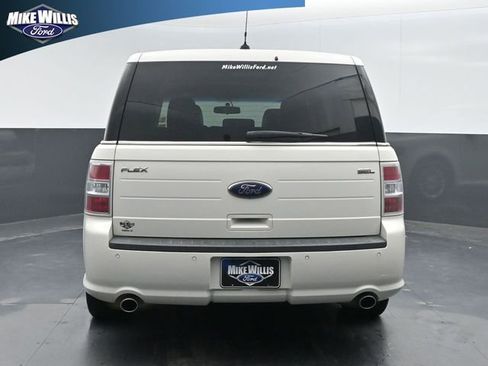 Used 2013 Ford Flex SEL image 6