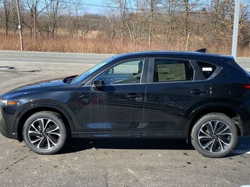New 2025 MAZDA CX-5 AWD 2.5 S w/ Preferred Package image 8