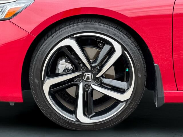 Used 2018 Honda Accord Sport image 30