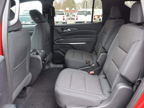 New 2026 Chevrolet Traverse LT image 23