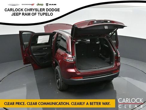 New 2025 Jeep Grand Cherokee Altitude image 84