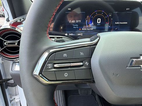 New 2026 Chevrolet Equinox RS w/ Convenience Package III AWD/4WD image 19