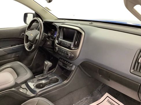 Used 2019 Chevrolet Colorado Z71 AWD/4WD image 32
