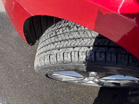 Used 2018 MAZDA MAZDA3 Grand Touring image 28