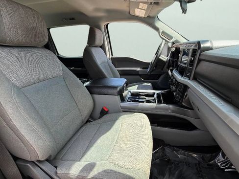 Used 2024 Ford F250 XLT w/ FX4 Off-Road Package AWD/4WD image 34