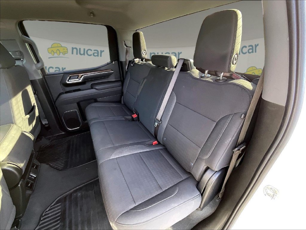 Used 2025 Chevrolet Silverado 1500 LT AWD/4WD image 14