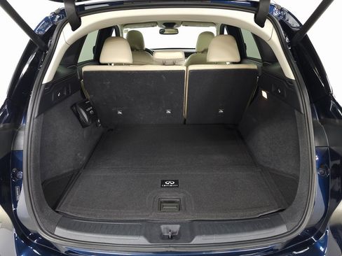 Used 2021 INFINITI QX50 Essential w/ Convenience Package image 9