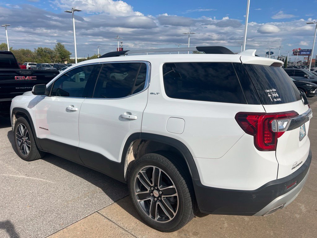 Used 2022 GMC Acadia SLT w/ Technology Package FWD image 10