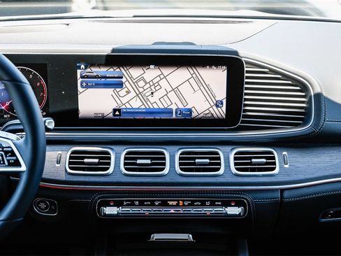 New 2025 Mercedes-Benz GLE 450 4MATIC Coupe image 11