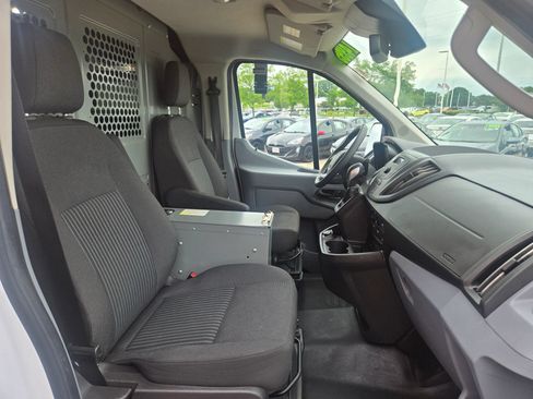 Used 2019 Ford Transit 150 130 Low Roof RWD image 12