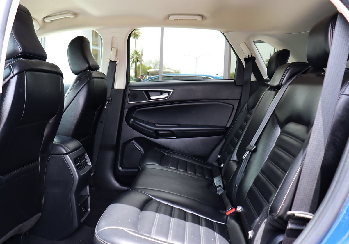 Used 2021 Ford Edge SEL w/ Cargo Accessory Package AWD/4WD image 30