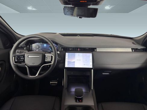 Used 2026 Land Rover Discovery Sport Landmark AWD/4WD image 15