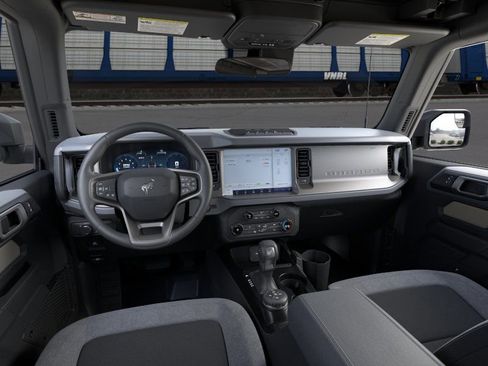 New 2026 Ford Bronco 2-Door AWD/4WD image 9