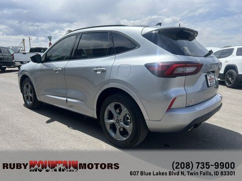 Used 2024 Ford Escape ST-Line w/ Tech Pack #1 FWD image 20