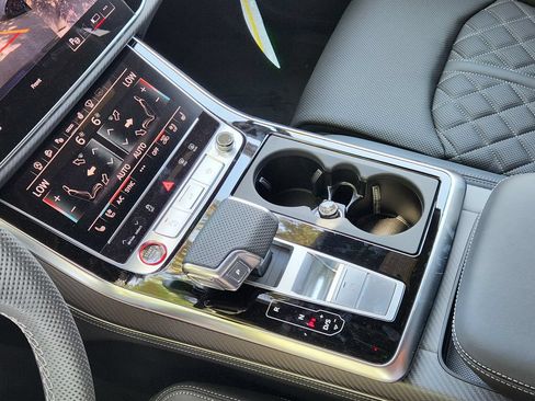 New 2026 Audi SQ7 Prestige AWD/4WD image 22