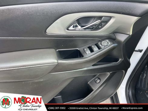 Certified 2023 Chevrolet Traverse LT image 16