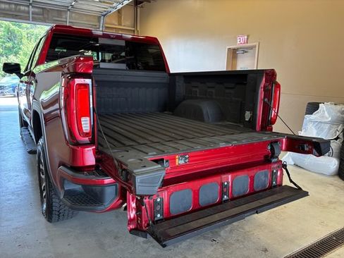 Used 2023 GMC Sierra 1500 AT4 w/ AT4 Premium Package AWD/4WD image 26