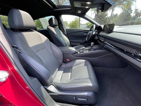 Certified 2025 Honda Accord Sport image 33