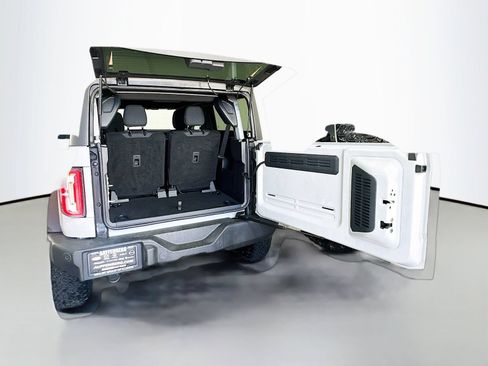 Used 2022 Ford Bronco Wildtrak AWD/4WD image 26