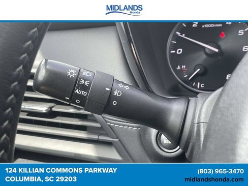 Used 2024 Subaru Outback Premium AWD/4WD image 23