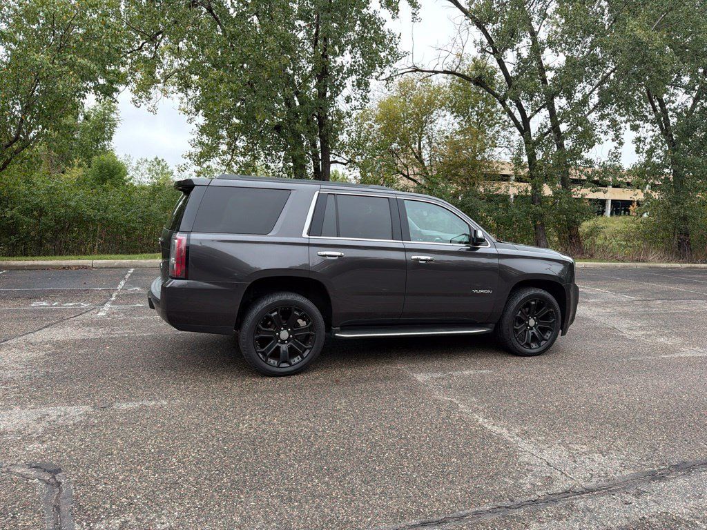 Used 2018 GMC Yukon SLE AWD/4WD image 17