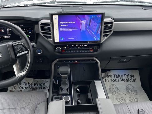 Used 2024 Toyota Sequoia Limited image 14