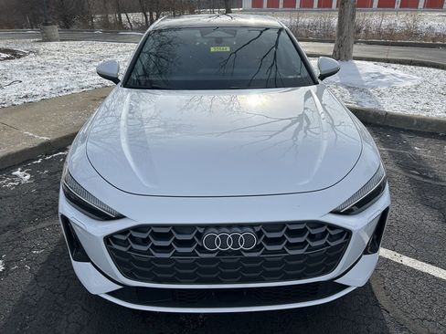 Used 2025 Audi A5 2.0T Premium Plus w/ Premium Plus image 24