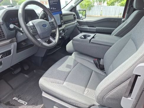 Certified 2024 Ford F150 XLT AWD/4WD image 11